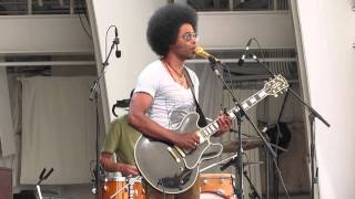 Video thumbnail of "Alex Cuba "Sarah"  (sound check at Hollywood Bowl)"