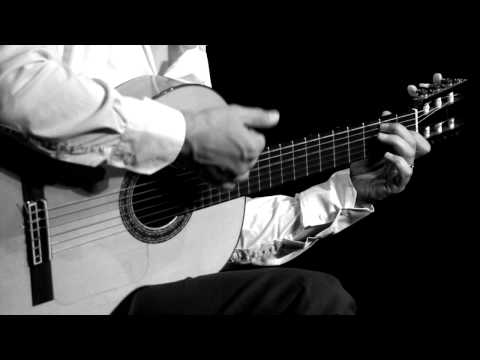 flamenco-rumba-spanish-guitar-performance-by-yannick-lebossé