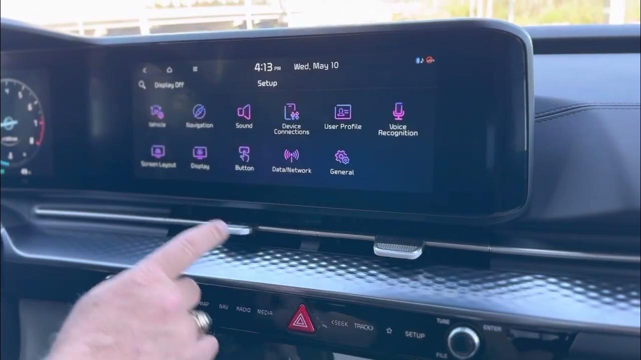 How to turn on Smart Power Liftgate on a 2023 Kia Carnival SX Prestige YouTube