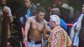 Boxer vs Wrestler. Muhammad Ali vs Buddy Wolfe. The Lord Of The Ring.  Post match interview