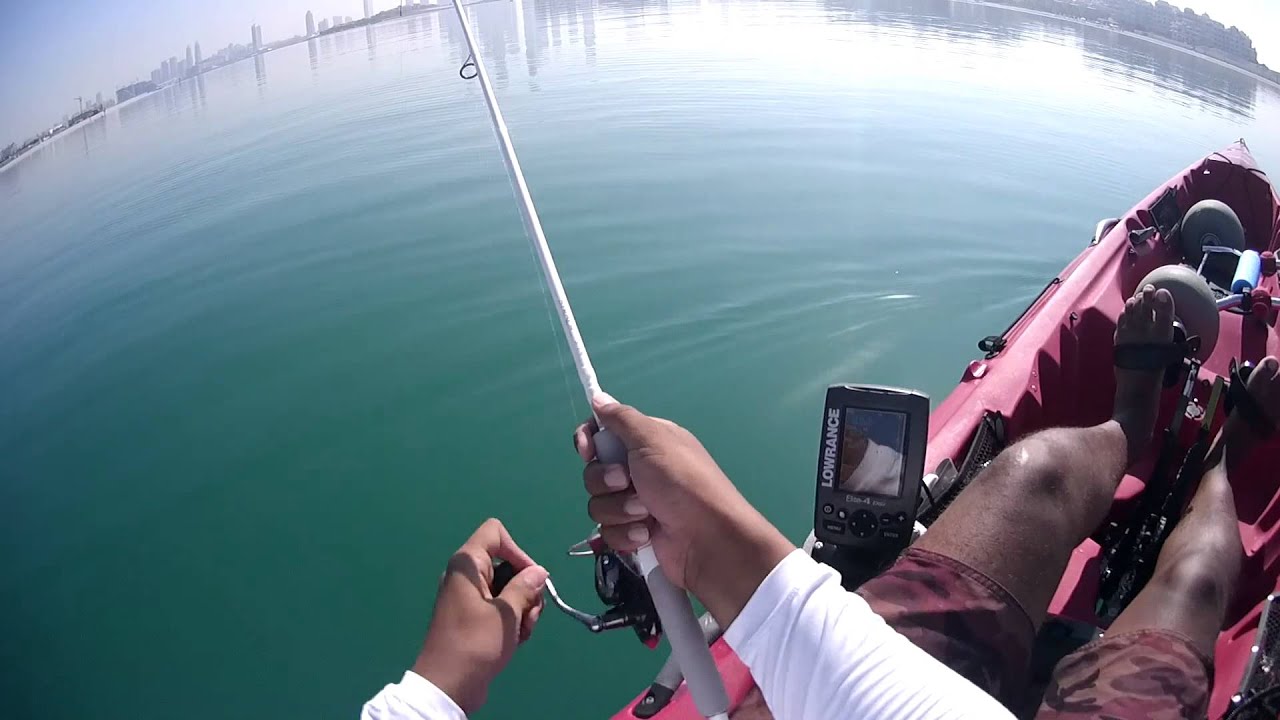 Dubai Kayak Fishing Queenfish on light/medium tackle YouTube