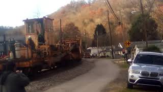 Unseen train car on csx train! CSX 127 leading long hood forward