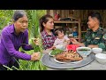 The Life Of A 17 Year Old Girl Who Picks Watercress To Sell Tieu Ha Refuses Help From Strangers The Life Of A 17 Year Old Girl Who Picks Watercress To Sell Tieu Ha Refuses Help From Strangers