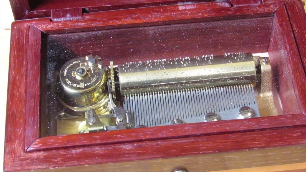 Music Box Maker Original with Reuge 3 Tchaikovsky songs 50 notes