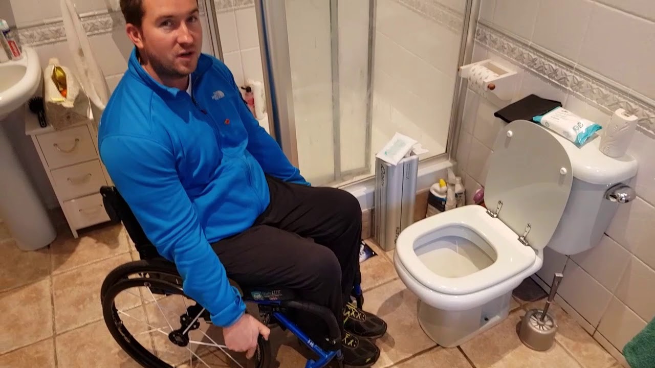 How Do Paralyzed People Use The Bathroom : How Do People In Wheelchairs Defecate Quora / That ...