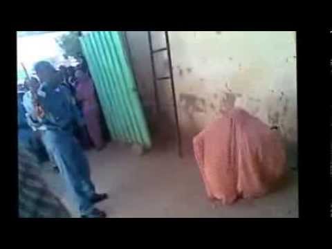 جلد شرطة النظام العام للنساء في السودان