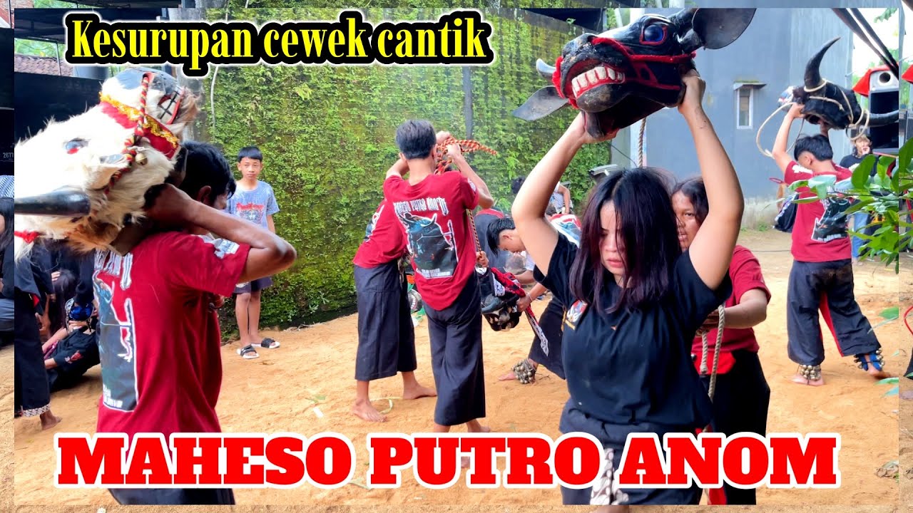 Cewek cantik kesurupan demit liar || MAHESO PUTRO ANOM live tirtomoyo -pakis
