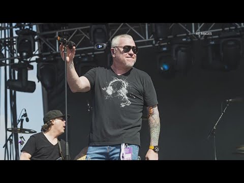 Former Smash Mouth singer Steve Harwell dead at 56, reports say