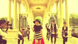 Ambar Smith-Valentina Zenere - Senpai.извинете Че Е Късо