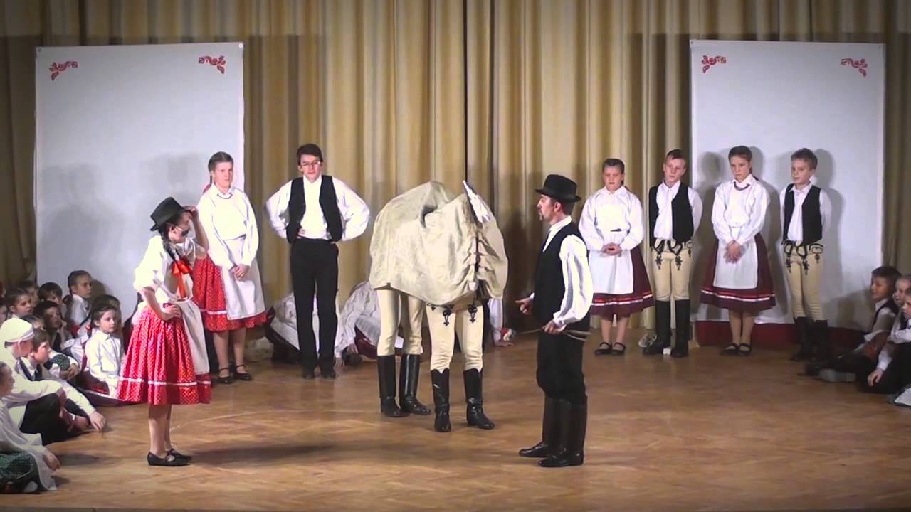 Farsangtemetés - Csillagocska Néptáncegyüttes (Felcsíki táncok és népszokások) 2015 Február 17