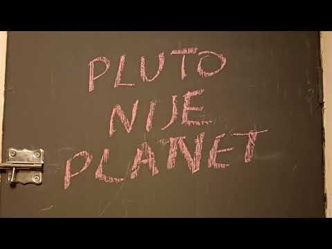 Video: Zašto se Pluton ne smatra 9. planetom?