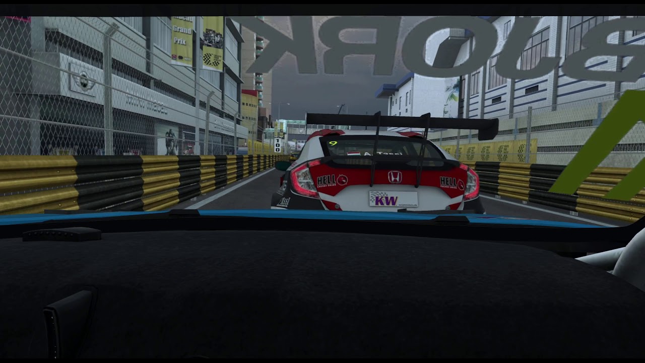 What happens if you reverse the top 20 grid on Macau?