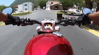 TRIUMPH SPEED TWIN