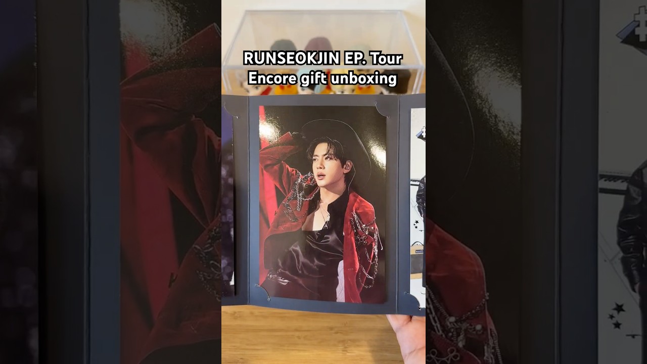 BTS Jin RUNSEOKJIN EP Tour Encore Gift Unboxing 🤠 Postcards +
