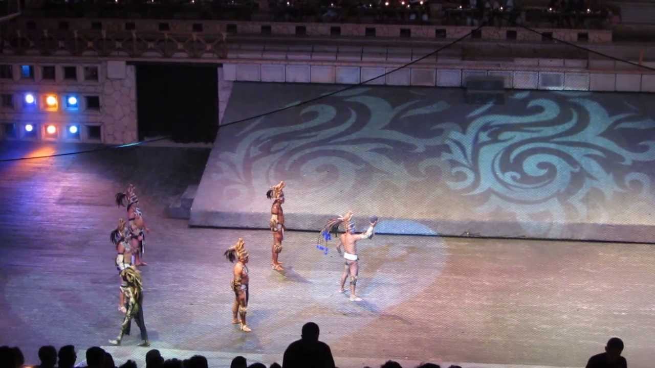 Juego de la Pelota Maya - Show México Espectacular - Xcaret, Playa del Carmen. HD - YouTube