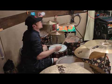 B'z / ユートピア　#drums #drummer #drumcover #bz #ドラム叩いてみた #ドラム #叩いてみた #稲葉浩志 #松本孝弘 