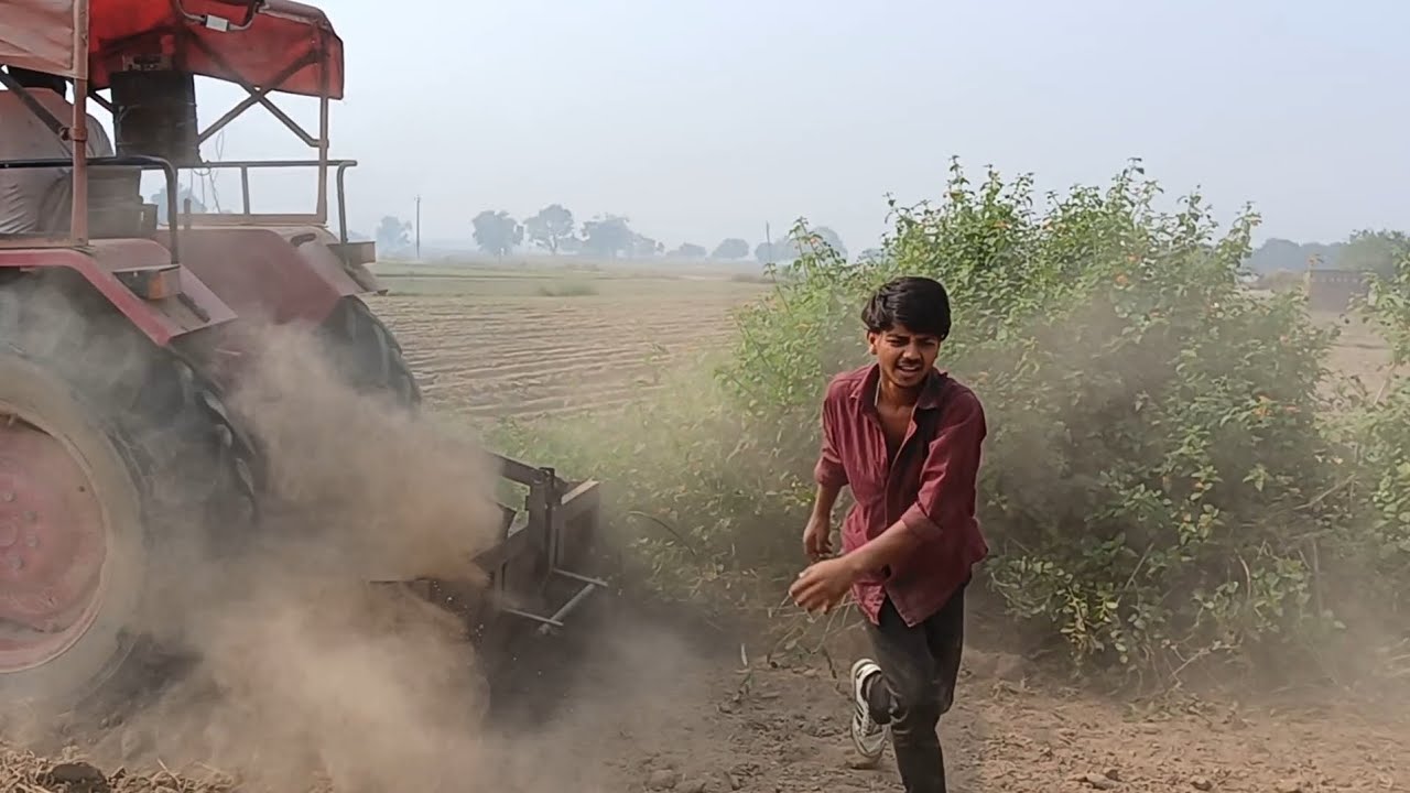 Maine apne khet ki karaya plane  ll  मैंने अपने खेत को कराया एकतार ll New Vlog