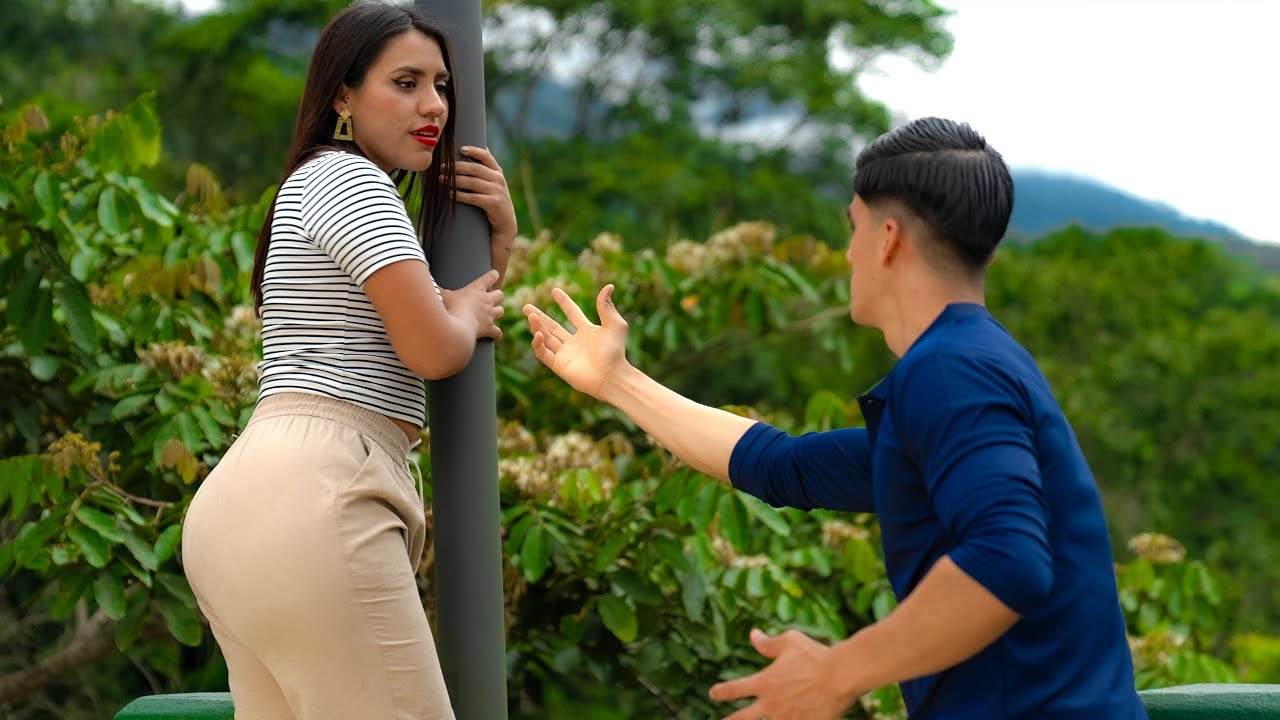 Любовь всей её жизни предала её… и незнакомец заставил её снова поверить в любовь