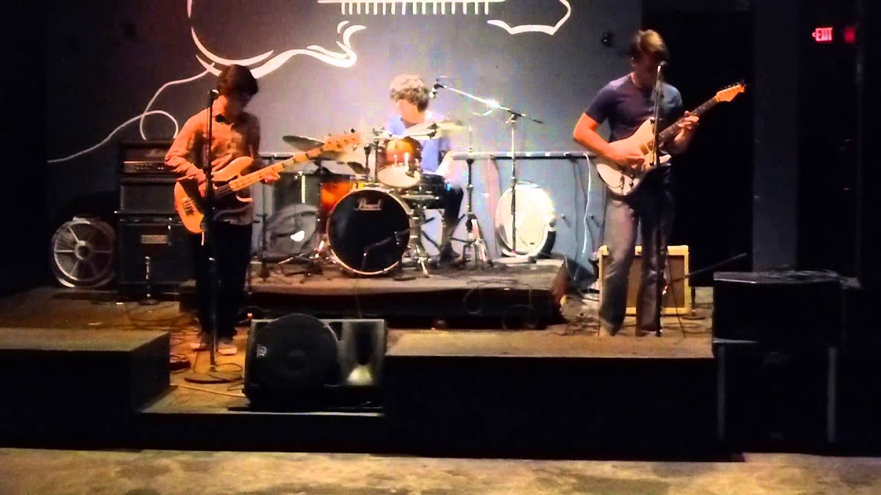 Birdwalk Peaches en Regalia YouTube