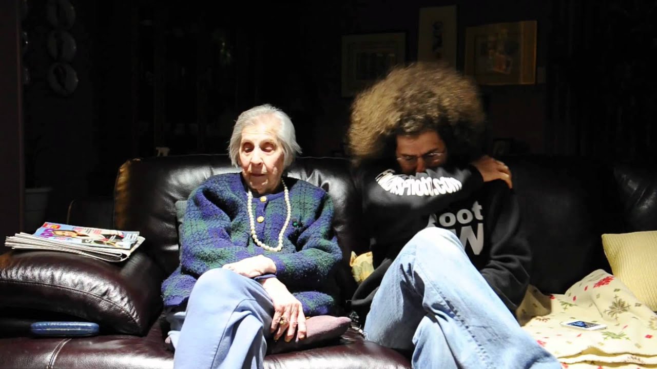 The Fro and His Grandma Lil #85 - Chanukah