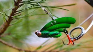 Making big eyed fishing lure from copper balls and wire