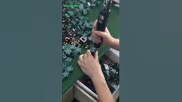 LA167-B2EY series middle plate and contact block assembling.🕹️ #chinafactory #pushbutton #china