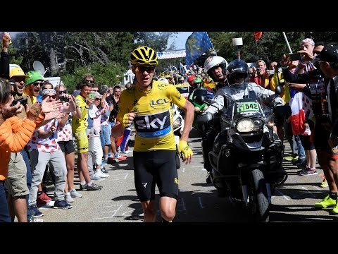 Froome   pied dans la montée  - Étape 12 (Montpellier / Mont Ventoux) - Tour de France 2016