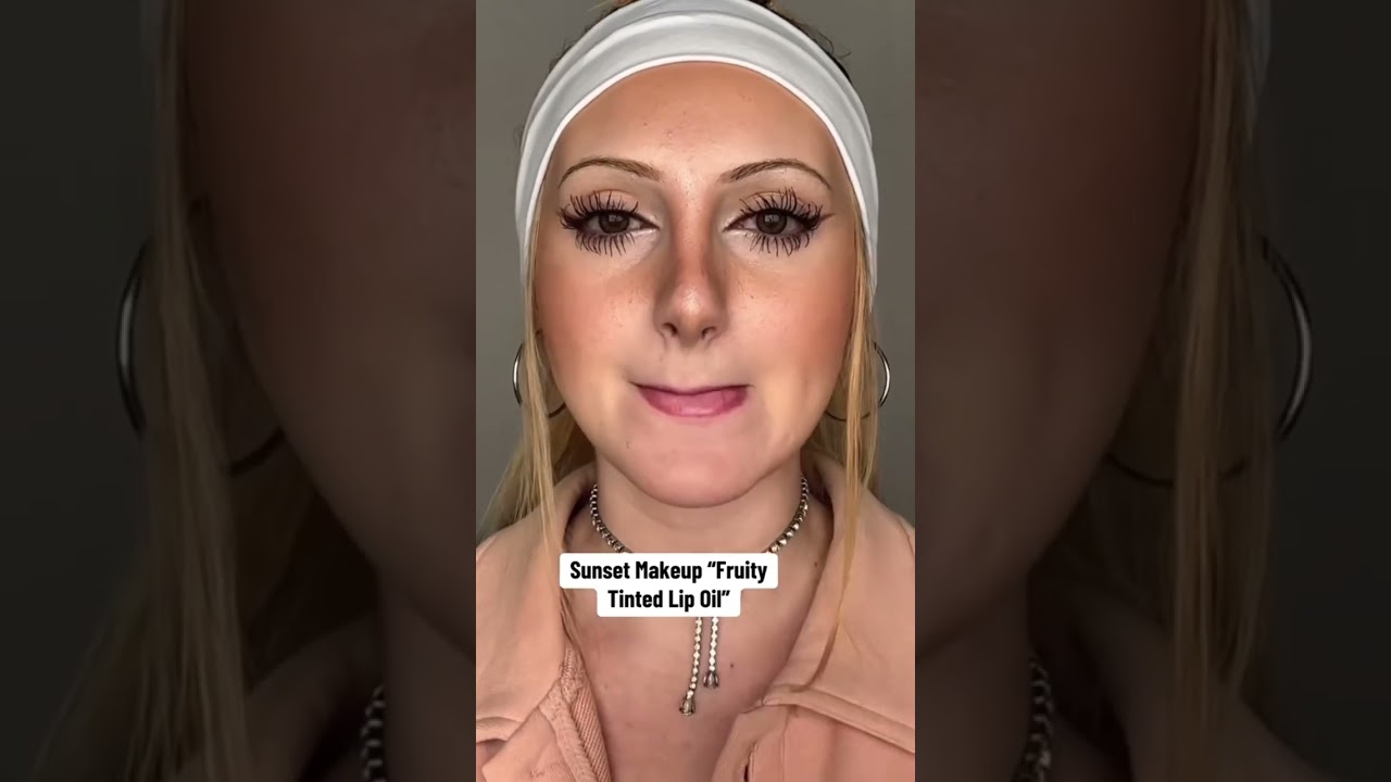 Watch This Lip Oil Turn Clear To PINK 👀