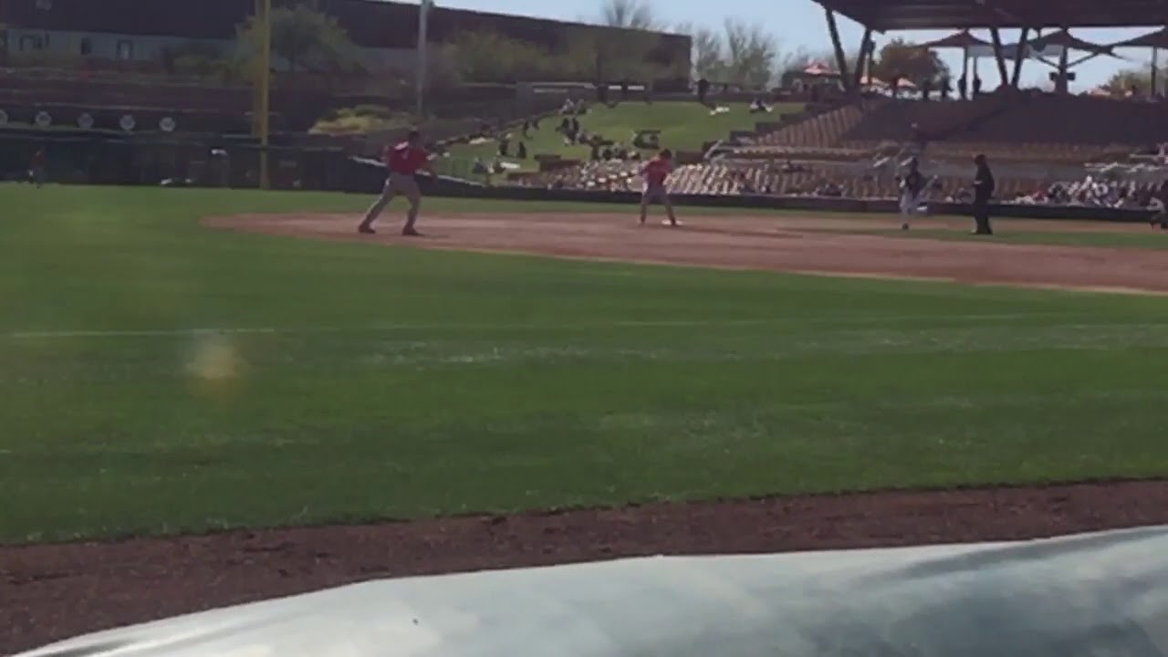 SPRING TRAINING 2018. White Sox vs Reds. HEAR THE SOUNDS OF THE BALL HITTING BAT AND GLOVES