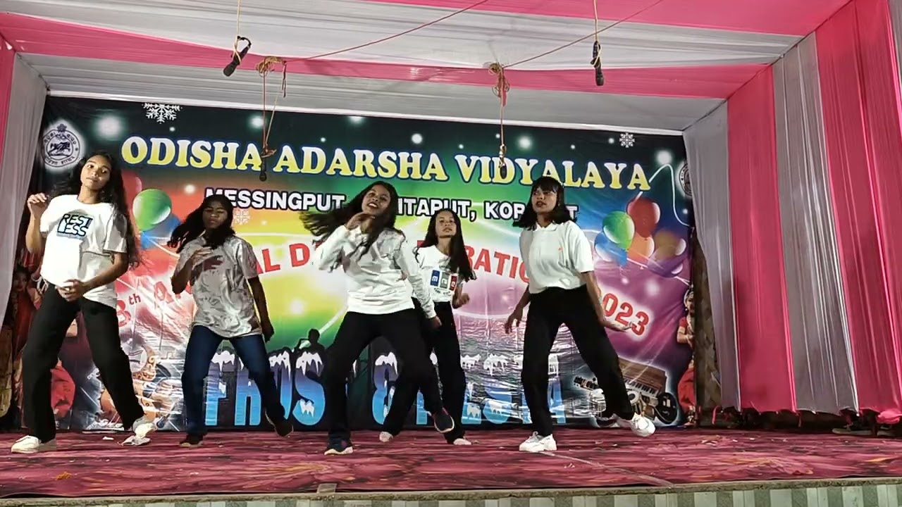 Muskaan & Friends Dance at OAV MESSINGPUT LAMTAPUT KORAPUT ODISHA #oavs #oav #oavmessingput #1
