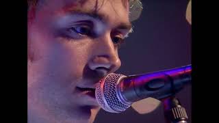 Blur - Beetlebum (Live on BBC, Jools Holland, 29th December 1997) [HQ Cropped]