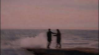 kecewa yang infiniti - hafizlolcats (slowed reverb)