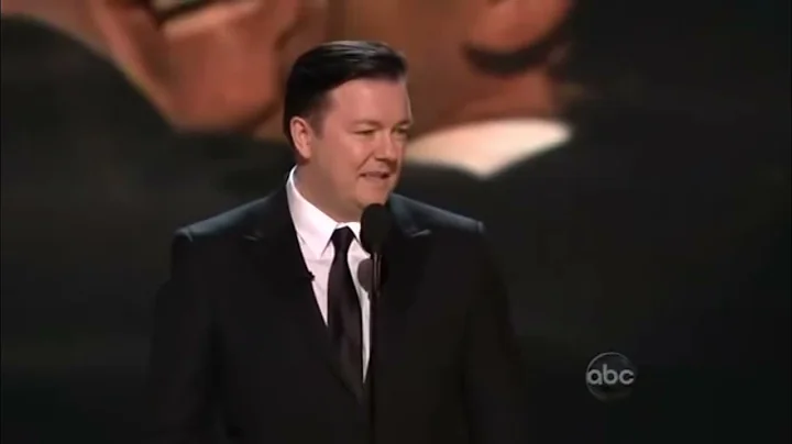 Ricky Gervais toma su Emmy de vuelta (sub español)