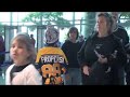 LA Kings opener 2009