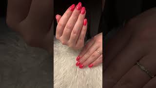 Cute And Simple Coral Nails Set