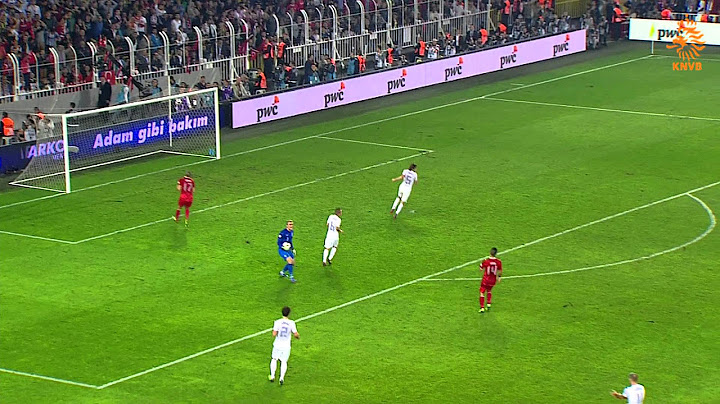 Highlights Turkey-Netherlands 0-2 wc-qualification 15-10-2013