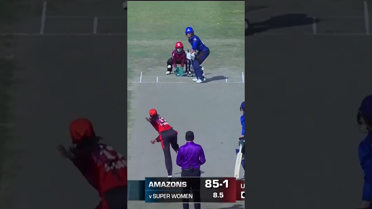 Danni Wyatt storm in Rawalpindi 🌪️