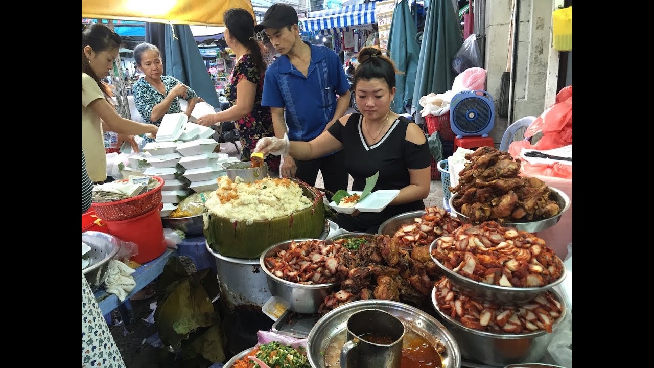 chợ bà chiểu ở đâu 2022 Quán xôi gà ngon nức tiếng ở chợ Bà Chiểu, thu về 15 triệu mỗi ngày - Khám phá vùng quê