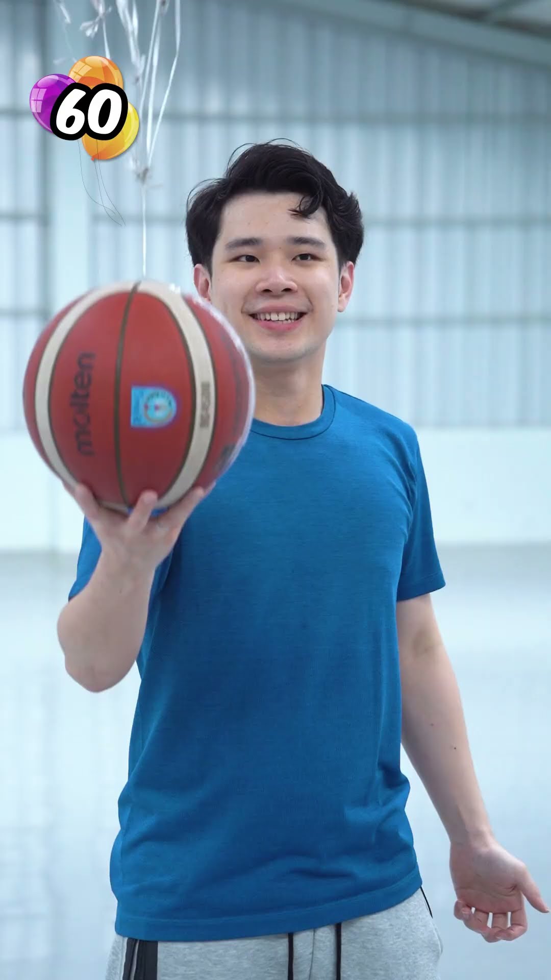 Butuh Berapa Banyak Balon Untuk Menerbangkan Bola Basket?