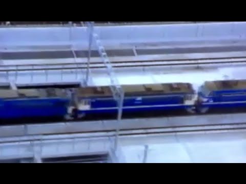電気機関車９重連 12系 コキ100 ワム8000 Ef65 瀬戸大橋開業前1027ｔ荷重試験列車 珍編成 Youtube
