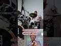 minha neta na quarta aula de bateria