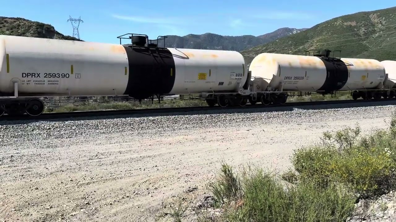 UP 6910 Leads Northbound Manifest Train Rolling Through Blue Cut CA