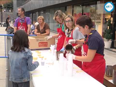 Hinchables para los más pequeños amenizaron la tarde del sábado en la Plaza de España