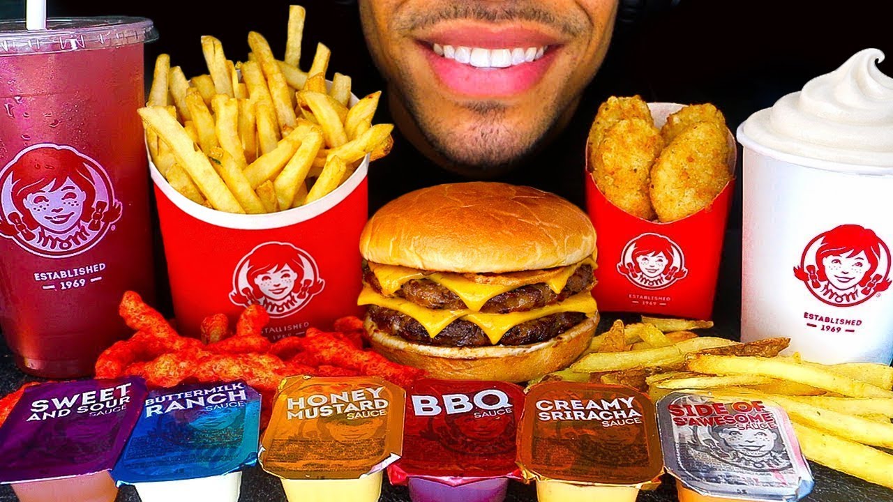 ASMR WENDY'S MUKBANG HOT CHEETOS NUGGETS CHEESEBURGER CORN DOG FROSTY FRIES JERRY EATING SHOW