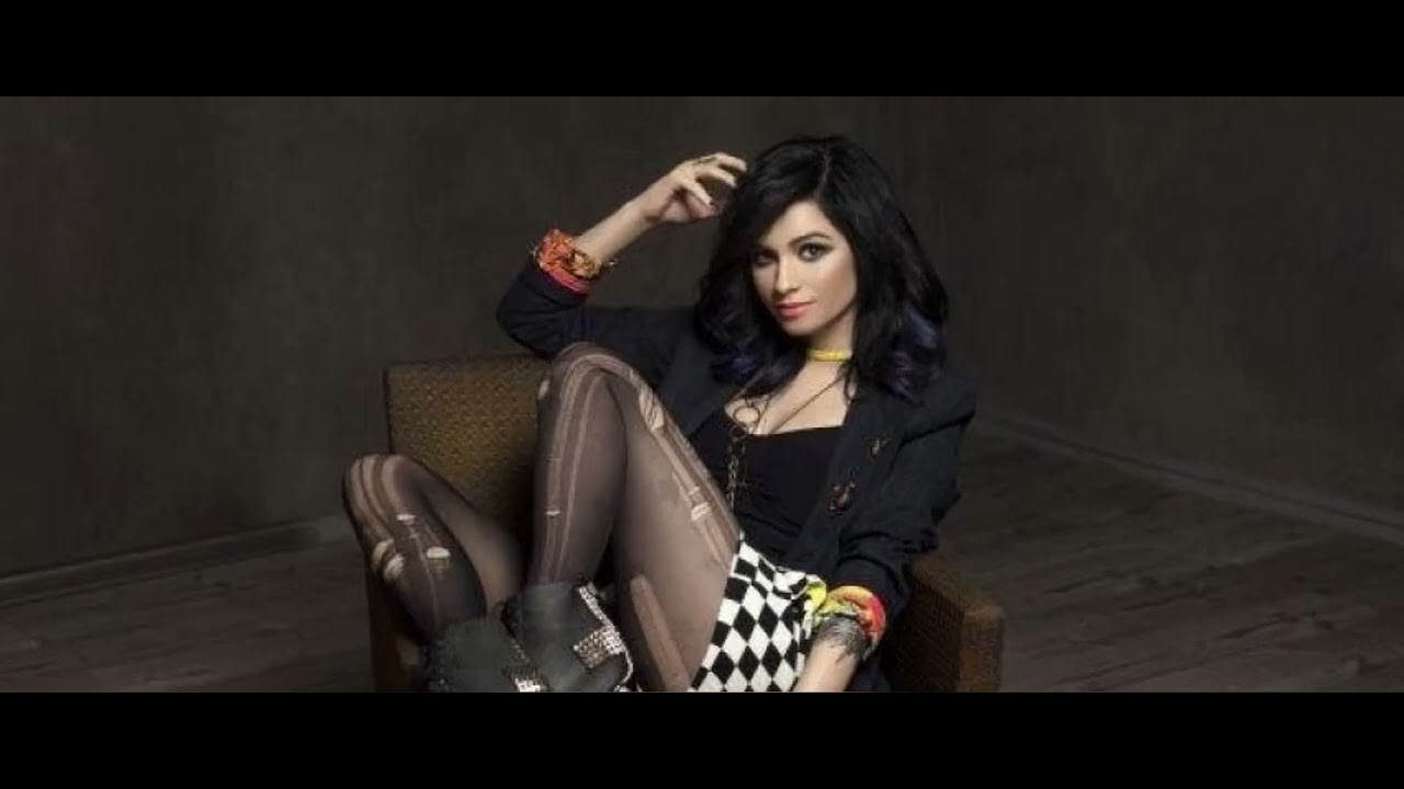 Ewelina Lisowska Dzień [ a gdyby tak to zaśpiewała]