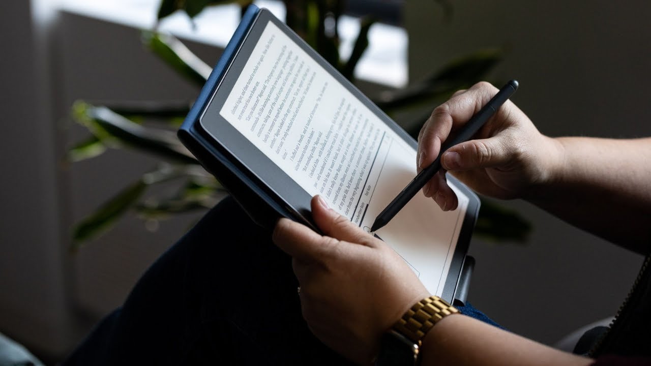 4 Best E-Readers in 2023: Top Ebook Readers 2023 