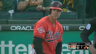 BAL@OAK: Davis grounds an RBI single to right field