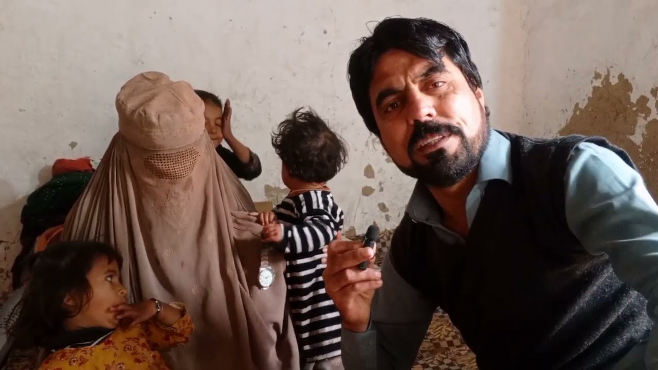 DA BEWASO AWAZ EP5 اس عورت کے ساتھ اپنی طرف سے کچھ تعاون کرو