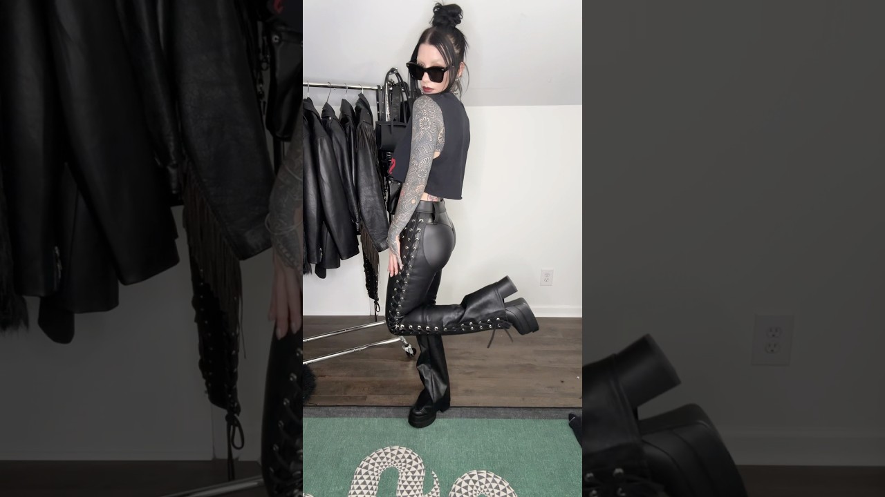 Toxic Vision pants 🔥🔥 