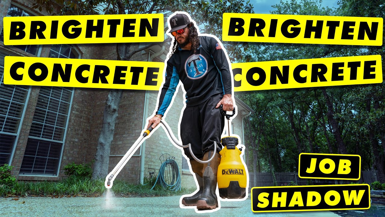 How to Brighten a Aggregate Pool Deck